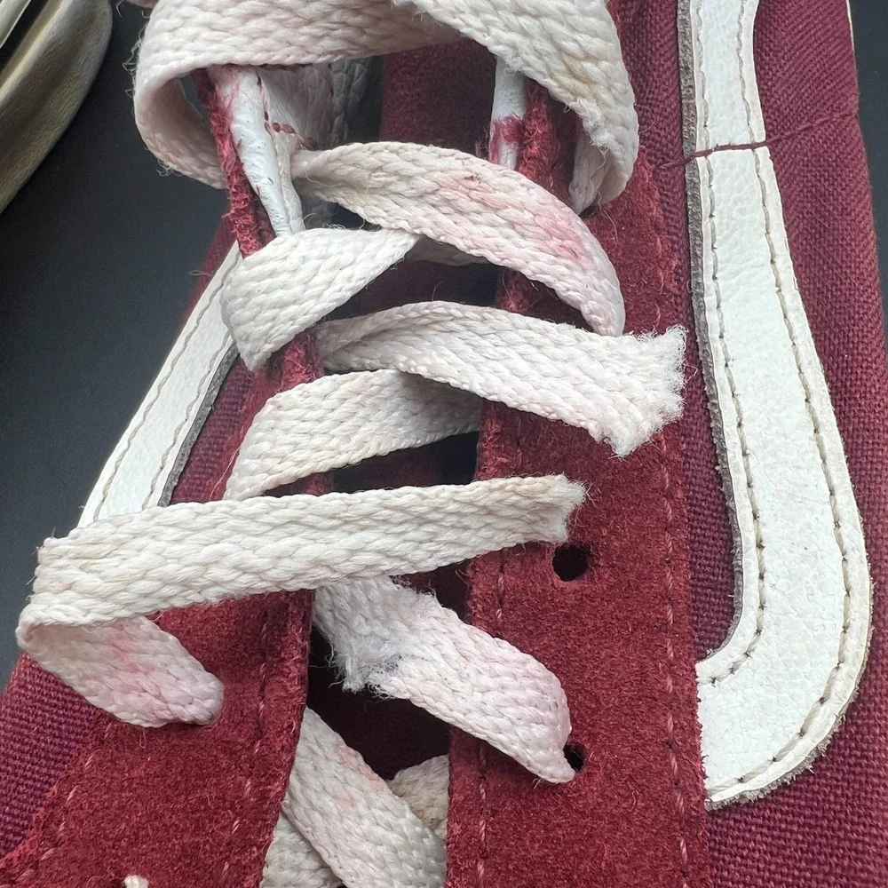 Vans Sk8-Hi Unisex M6.5/W8 Sneaker Red Suede High Top Lace Up Skateboard Shoes